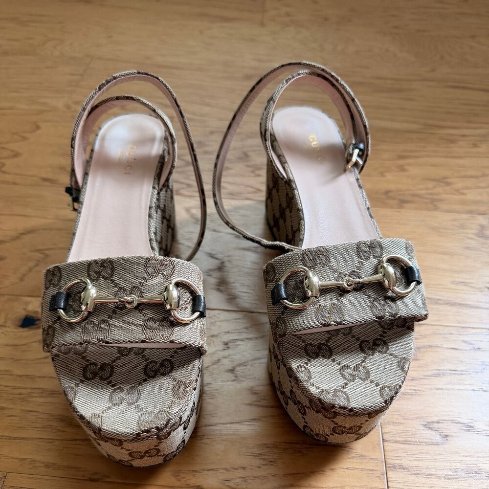 Gucci Womens Horsebit Platform Sandal (size 37)